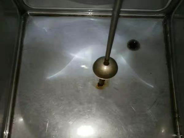 水箱清洗后效果