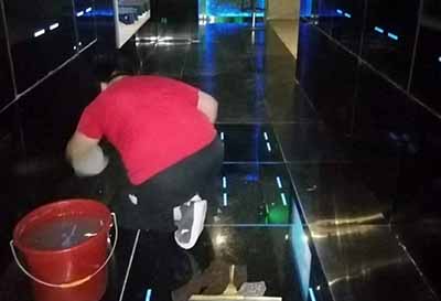 选择保洁外包公司来做保洁怎么做？