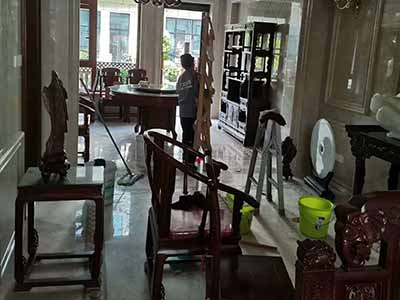 宝山开荒保洁公司,新装修的场所，包括清理装修垃圾、地面打蜡、擦拭玻璃等