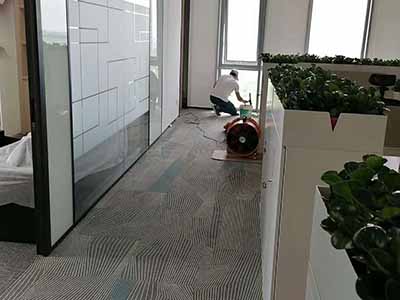 长宁开荒保洁公司：包括地面、墙面、天花板、家具、家电等清洁工作