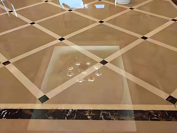 大理石表面划痕与磨损如何翻新